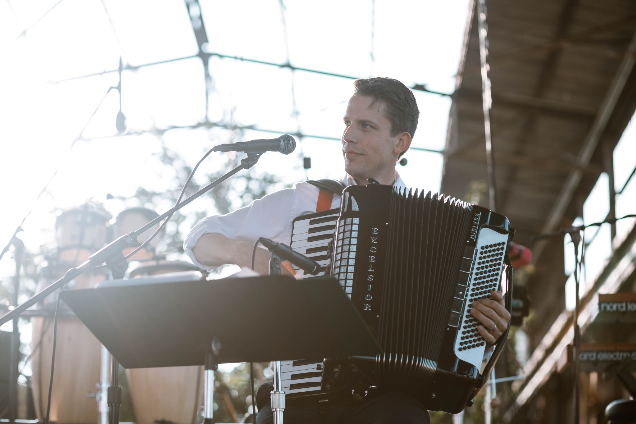Polka-Zeit performing onstage
