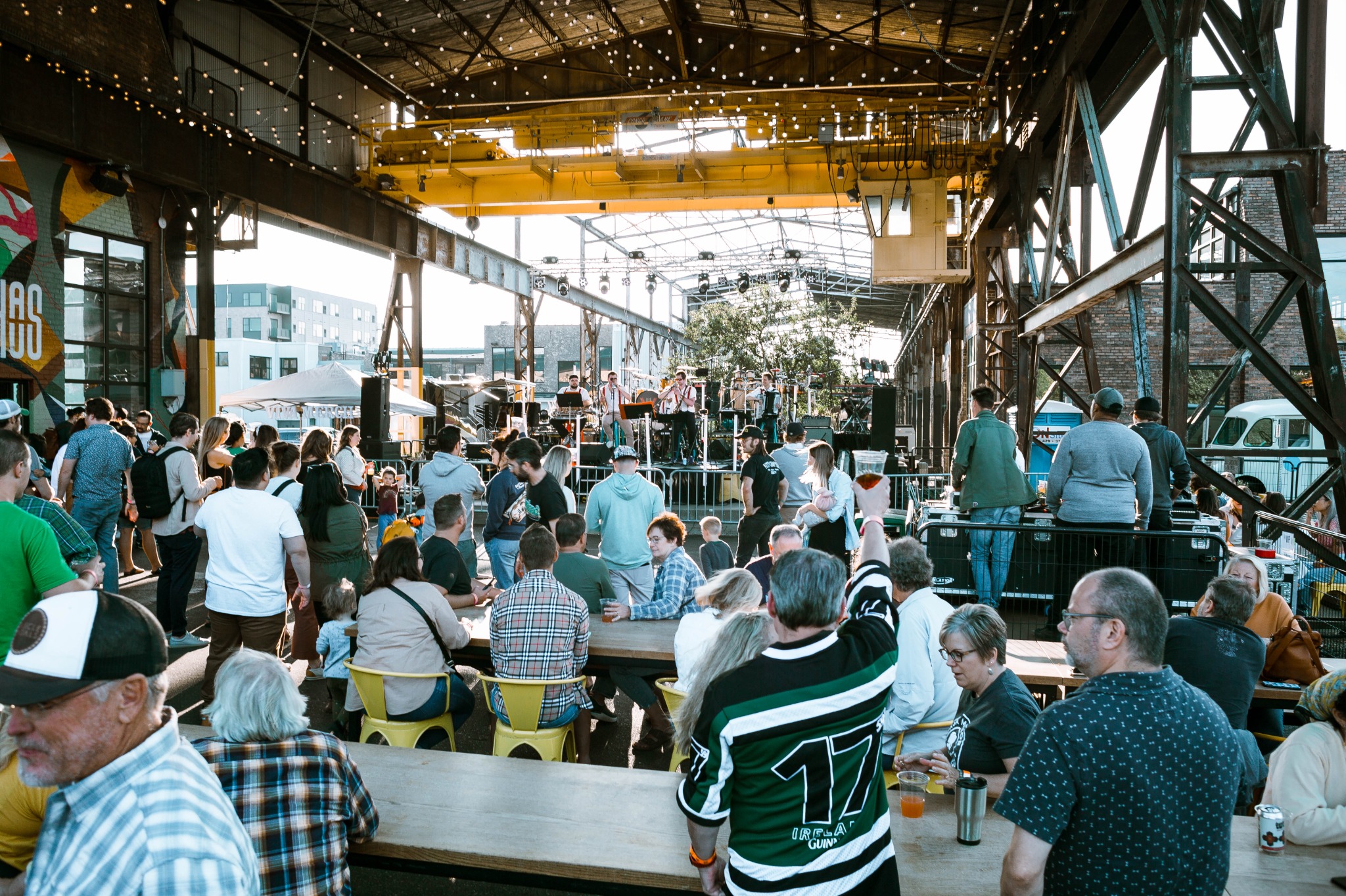 Outdoor Polka-Zeit concert